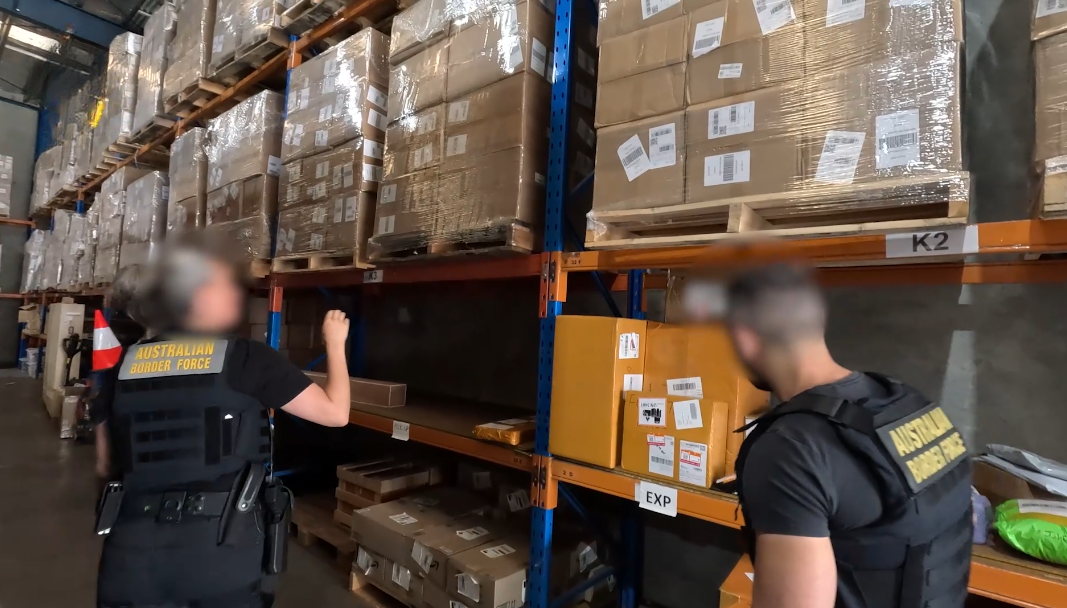 How to Handle a Customs Inspection Delay in Canada