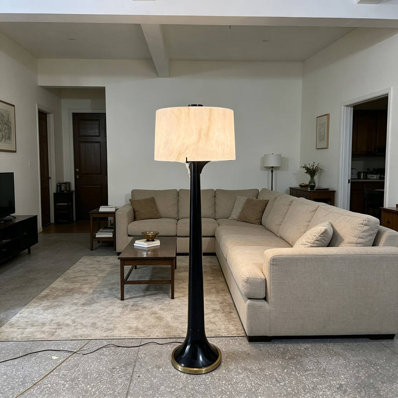 Spanish Natural Alabaster Floor Lamp, Suitable for Modern Living Rooms, Bedrooms, Studies, Hotels, Villas, and Showrooms.