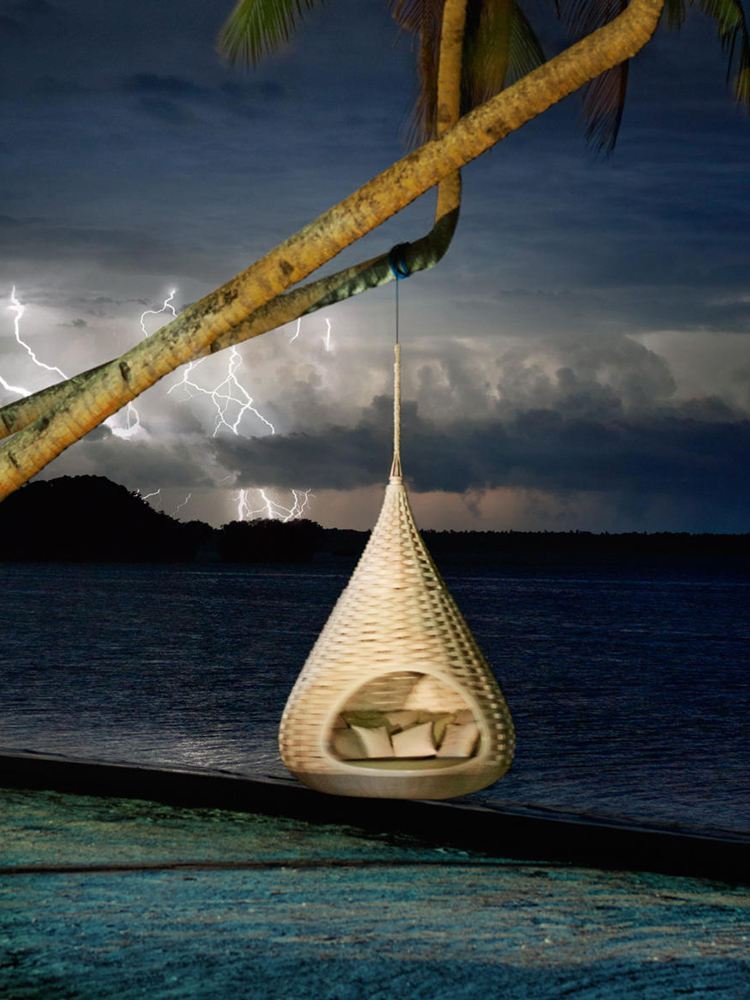 Modern Bird's Nest Rattan Swing Chair Indoor Outdoor Patio Use Hanging Design for Courtyard Leisure